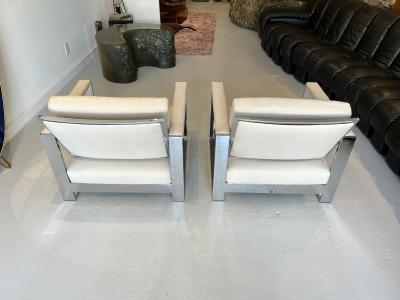 Milo Baughman Pair of Lounge Chairs by Milo Baughman