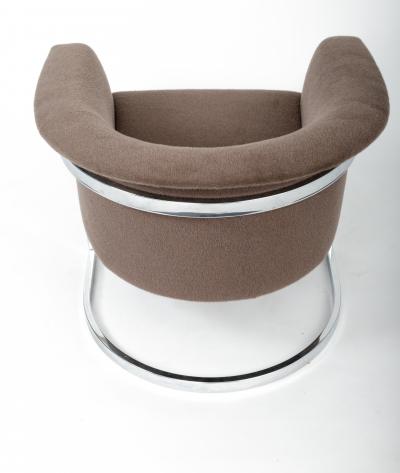 Milo Baughman Pair of Lounge Chairs in the style of Milo Baughman