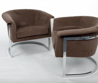Milo Baughman Pair of Lounge Chairs in the style of Milo Baughman