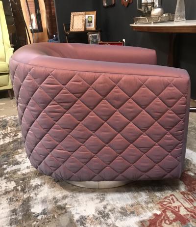 Milo Baughman Pair of Mid Century Modern Milo Baughman style Swivel Club Chairs Platform Base 