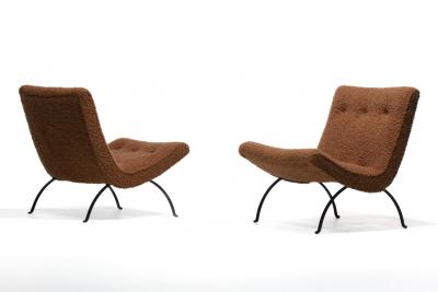 Milo Baughman Pair of Milo Baughman Scoop Chairs in Cocoa Boucl with Iron Legs c 1950s