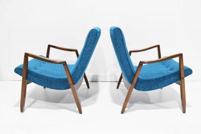 Milo Baughman Pair of Milo Baughman Scoop Lounge Chairs in Knoll Upholstery