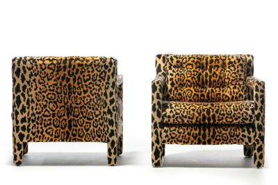 Milo Baughman Pair of Milo Baughman Style Mid Century Parsons Chairs in Leopard Velvet c 1970