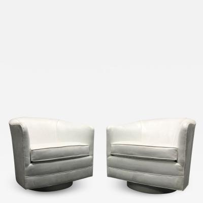 Milo Baughman Pair of Milo Baughman Style Swivel Lounge Chairs