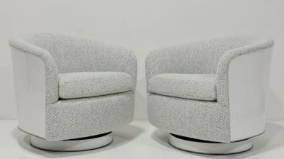 Milo Baughman Pair of Milo Baughman Tilt Swivel Lounge Chairs Kelly Wearstler Boucle