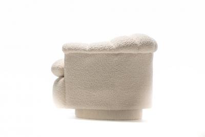 Milo Baughman Post Modern Ivory White Boucl Clam Shell Swivel Lounge Chairs