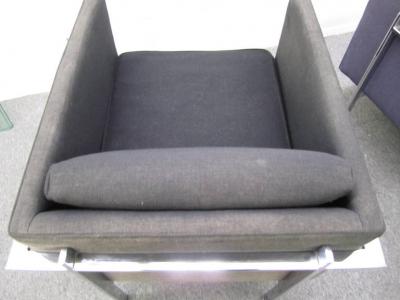 Milo Baughman Rare Pair of Milo Baughman Solid Flat Bar Chrome Cube Chairs Mid Century Modern
