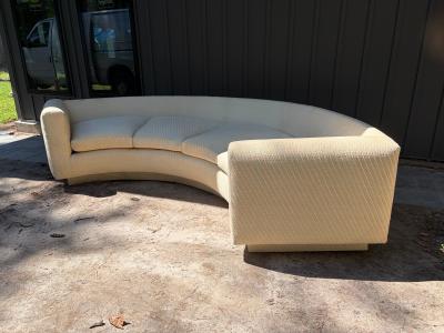 Milo Baughman Stunning Milo Baughman style Circular Curved Sofa Mid Century Modern