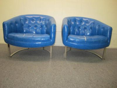 Milo Baughman Stunning Pair Milo Baughman style Barrel Back Chrome Lounge Chairs Mid Century