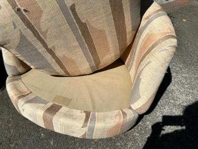 Milo Baughman Stylish Milo Baughman style Circular Round Swivel Lounge Chair Mid Century