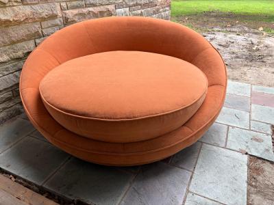 Milo Baughman Sumptuous Vintage Milo Baughman Satellite Chaise Circular Chair Mid Century