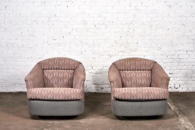 Milo Baughman Swivel Chairs for Directional 1980
