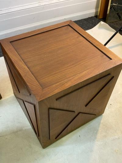 Milo Baughman TRIO OF UNUSUAL MID CENTURY MODERN WOODEN CUBES AND PEDESTAL