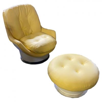 Milo Baughman Vintage Milo Baughman Thayer Coggin Lounge Chair and Ottoman