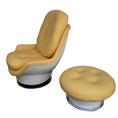 Milo Baughman Vintage Milo Baughman Thayer Coggin Lounge Chair and Ottoman