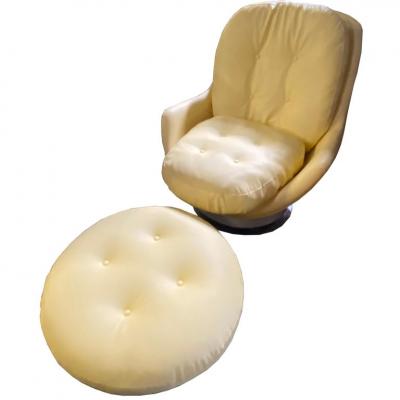 Milo Baughman Vintage Milo Baughman Thayer Coggin Lounge Chair and Ottoman