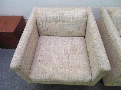 Milo Baughman Wonderful Signed Pair of Milo Baughman Cube Chairs Mid Century Modern