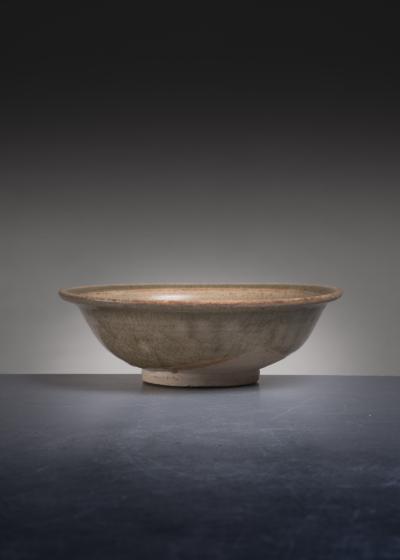 Ming dynasty celadon glazed bowl
