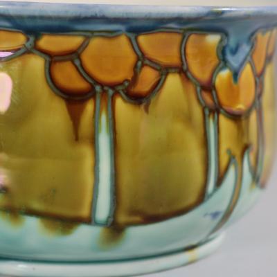 Minton Secessionist No 8 Chamber Pot