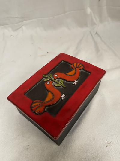 Mithe Espelt 1970s Studio pottery ceramic box by Mithe Espelt
