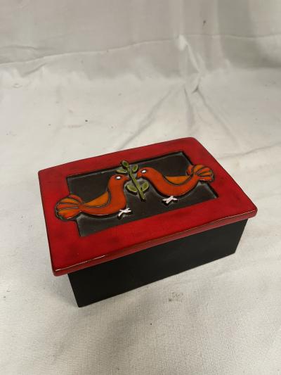 Mithe Espelt 1970s Studio pottery ceramic box by Mithe Espelt