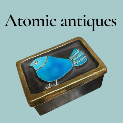 Mithe Espelt 1970s Studio pottery decorative ceramic box by Mithe Espelt