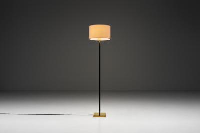 Model 2822 Floor Lamp with Geometric Elements by KLK Sweden Mid 20th Century