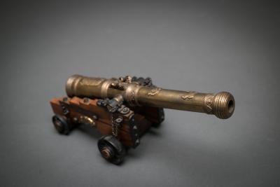Model of European Cannon