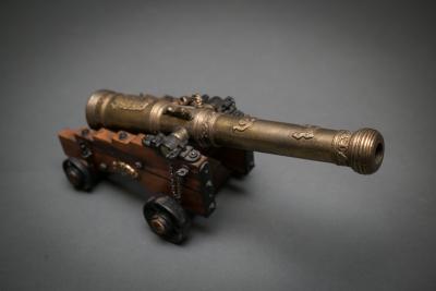 Model of European Cannon
