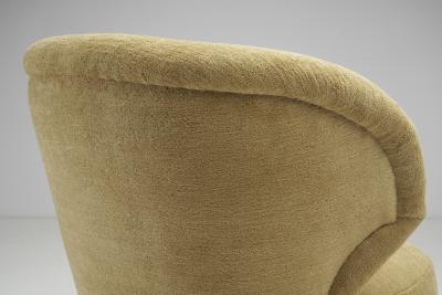 Modern Scandinavian Lounge Chairs with Tapered Feet Scandinavia ca 1950s