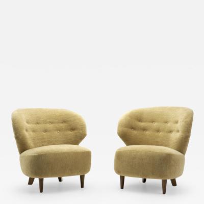 Modern Scandinavian Lounge Chairs with Tapered Feet Scandinavia ca 1950s