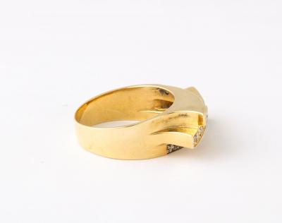 Modernist Black and White Diamond and Gold Ring