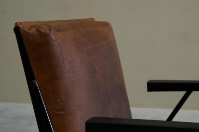 Modernist Dutch Lounge Chair in Enameled Steel and Patinated Brown Leather 1950s