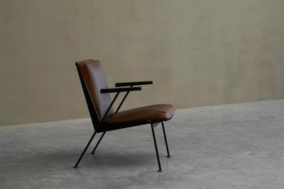 Modernist Dutch Lounge Chair in Enameled Steel and Patinated Brown Leather 1950s