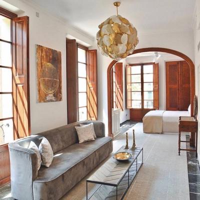 Modernist Italian Gold Silver White Scavo Murano Glass Round Leaf Chandelier