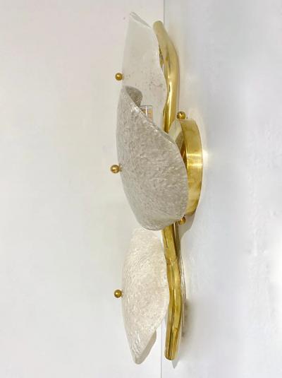 Modernist Italian Murano Glass Gray White Light Beige 3 Leaf Branch Wall Lights