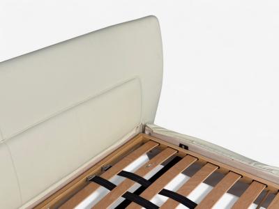 Molteni C Cream Leather Chrome King Size Bedframe Italy 21st C