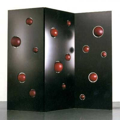 Monica Guggisberg Screen Ball Wall 2004