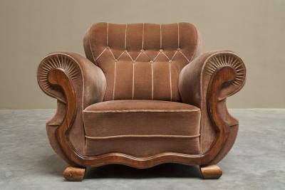 Monumental Art Deco Lounge Chair in Velvet and Oak 1930s