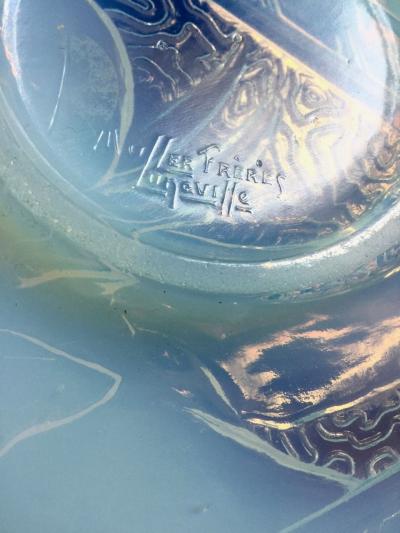 Muller Fr res M ller Freres Luneville Hunters Elephant Opalescent Glass Plate