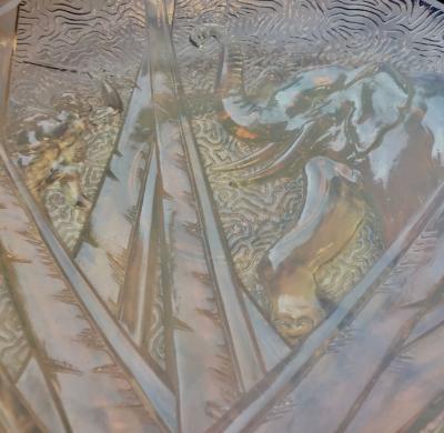 Muller Fr res M ller Freres Luneville Hunters Elephant Opalescent Glass Plate