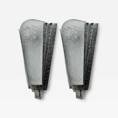 Muller Fr res Pair of French Art Deco Wall Lamps Sconces signed by Muller Ferers