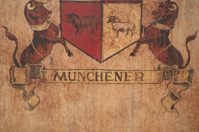 Munchener Painted Coat of Arms with Giant Schnauzer