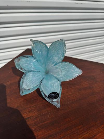 Murano Powder Blue Handblown Flower