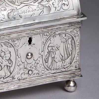Museum Grade Mid 17th Century Dutch Engraved Silver Wedding Coffin or knottekist