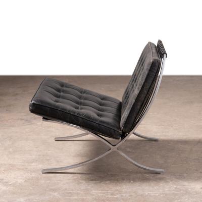 Museum Quality Ludwig Mies van der Rohe Barcelona Chairs with Table