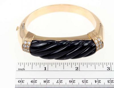 NARDI GOLD BANGLE W ONYX DIAMONDS
