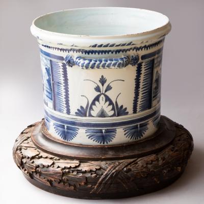 NEVERS 18TH CENTURY FA ENCE POT ORANGER