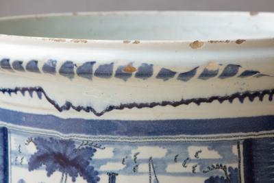 NEVERS 18TH CENTURY FA ENCE POT ORANGER