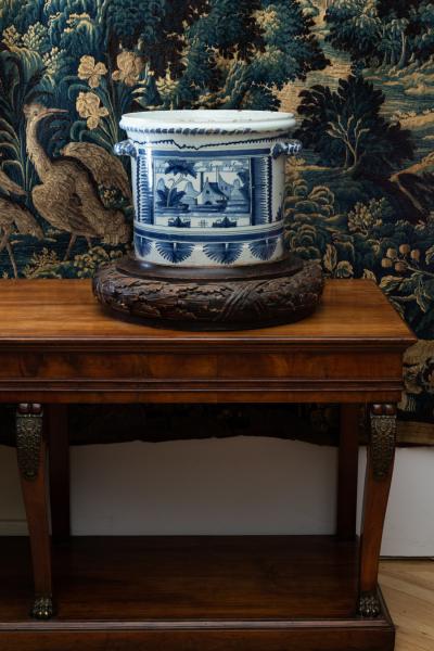 NEVERS 18TH CENTURY FA ENCE POT ORANGER